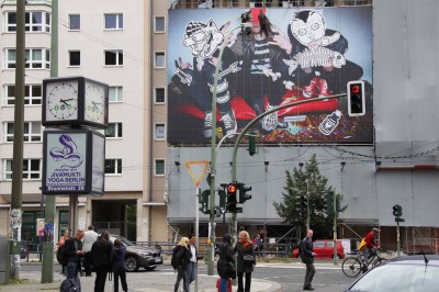 Converse_Berlin_Torstrasse_Ecke-Friedrichstrasse_31_f0689f36a3