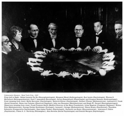 Treister_cyberneticseance1