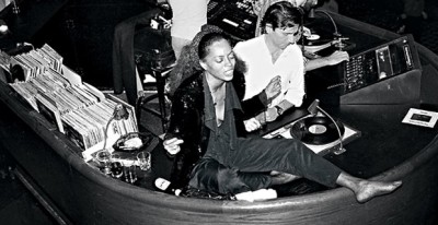 030812125415_70dancemixtapedeet